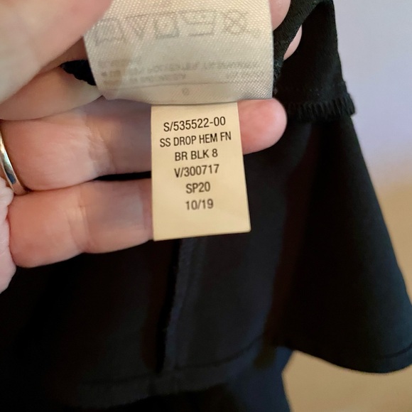 Banana Republic Ruffle Hem Empire Waist Dress Black size 6 - Picture 8 of 10